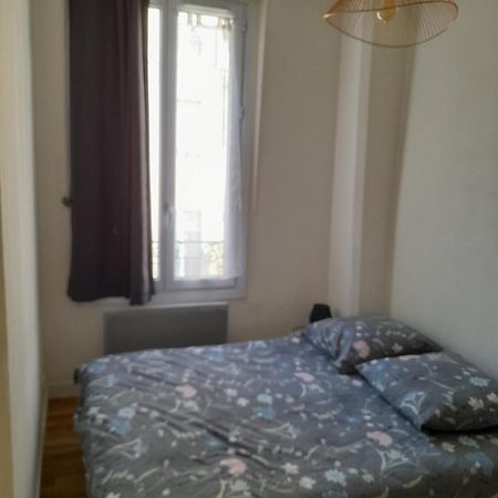 Apartament Cosy 2 Pieces Typiquement Parisien A Notre-Dame Zewnętrze zdjęcie