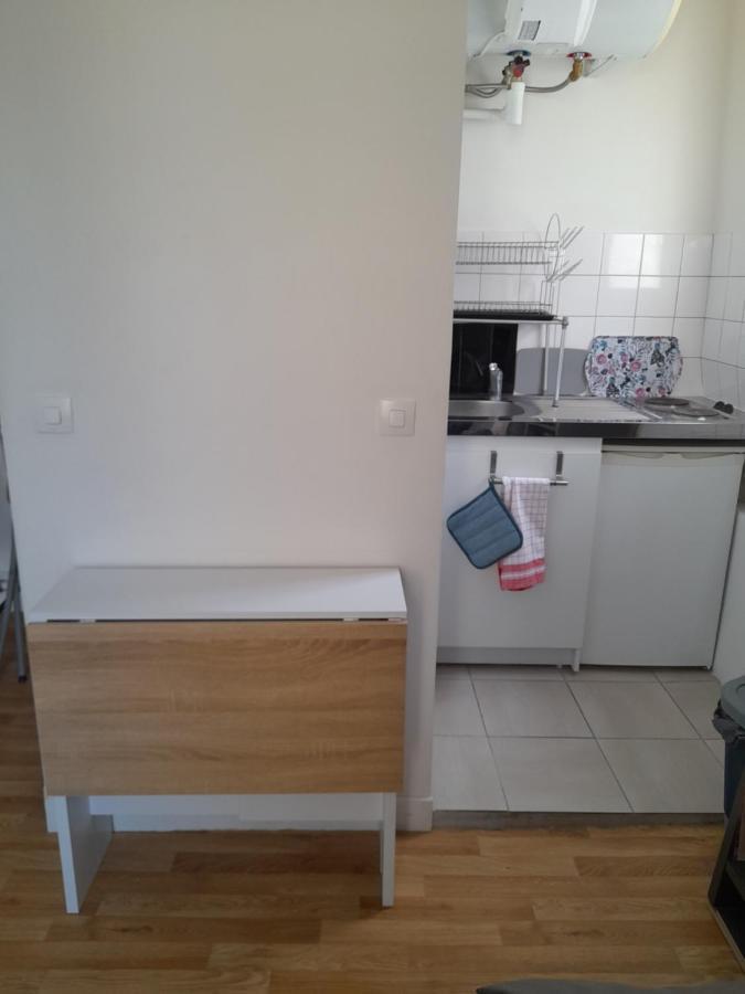 Apartament Cosy 2 Pieces Typiquement Parisien A Notre-Dame Zewnętrze zdjęcie