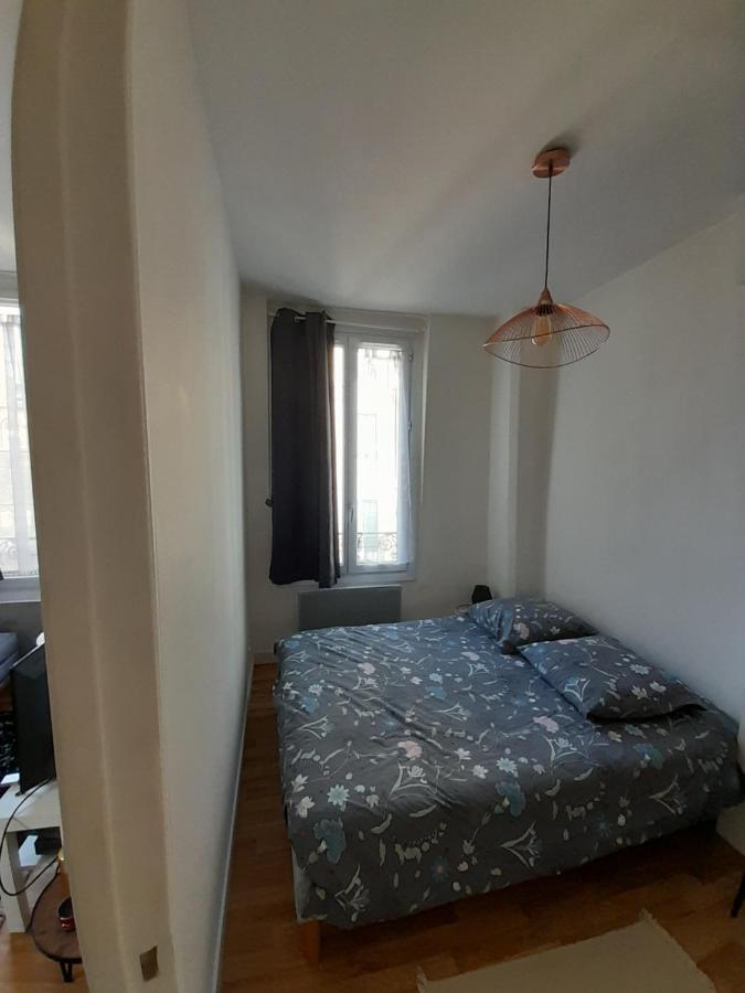Apartament Cosy 2 Pieces Typiquement Parisien A Notre-Dame Zewnętrze zdjęcie