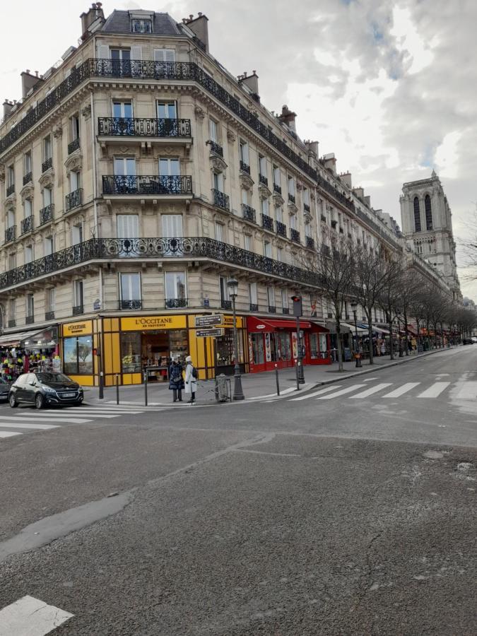 Apartament Cosy 2 Pieces Typiquement Parisien A Notre-Dame Zewnętrze zdjęcie